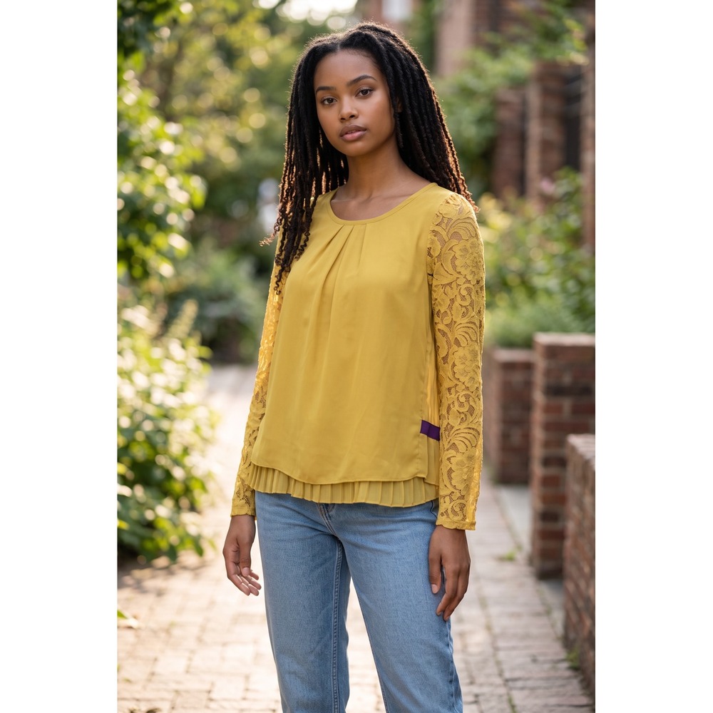 RyU Mustard Yellow Lace Sleeve Pleated Blouse Purple Trim Medium Boho